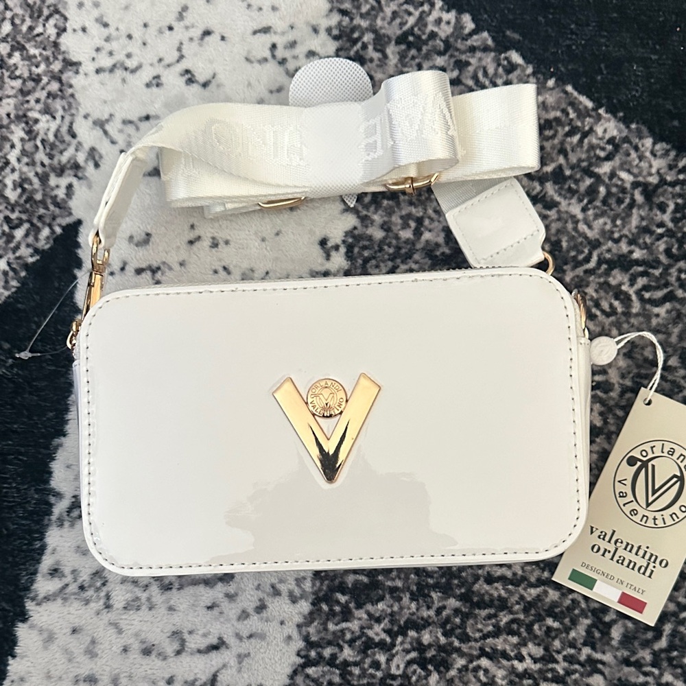 Valentino Orlandi Glossy White Crossbody Bag